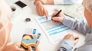 Insurans Untuk Warga Emas Malaysia & Pelan Terbaik 2025