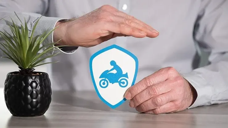 Perbezaan Insuran Motosikal First Party dan Third Party